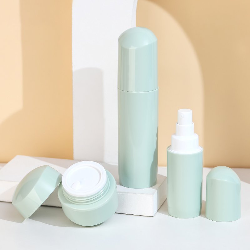 plastic bottle set